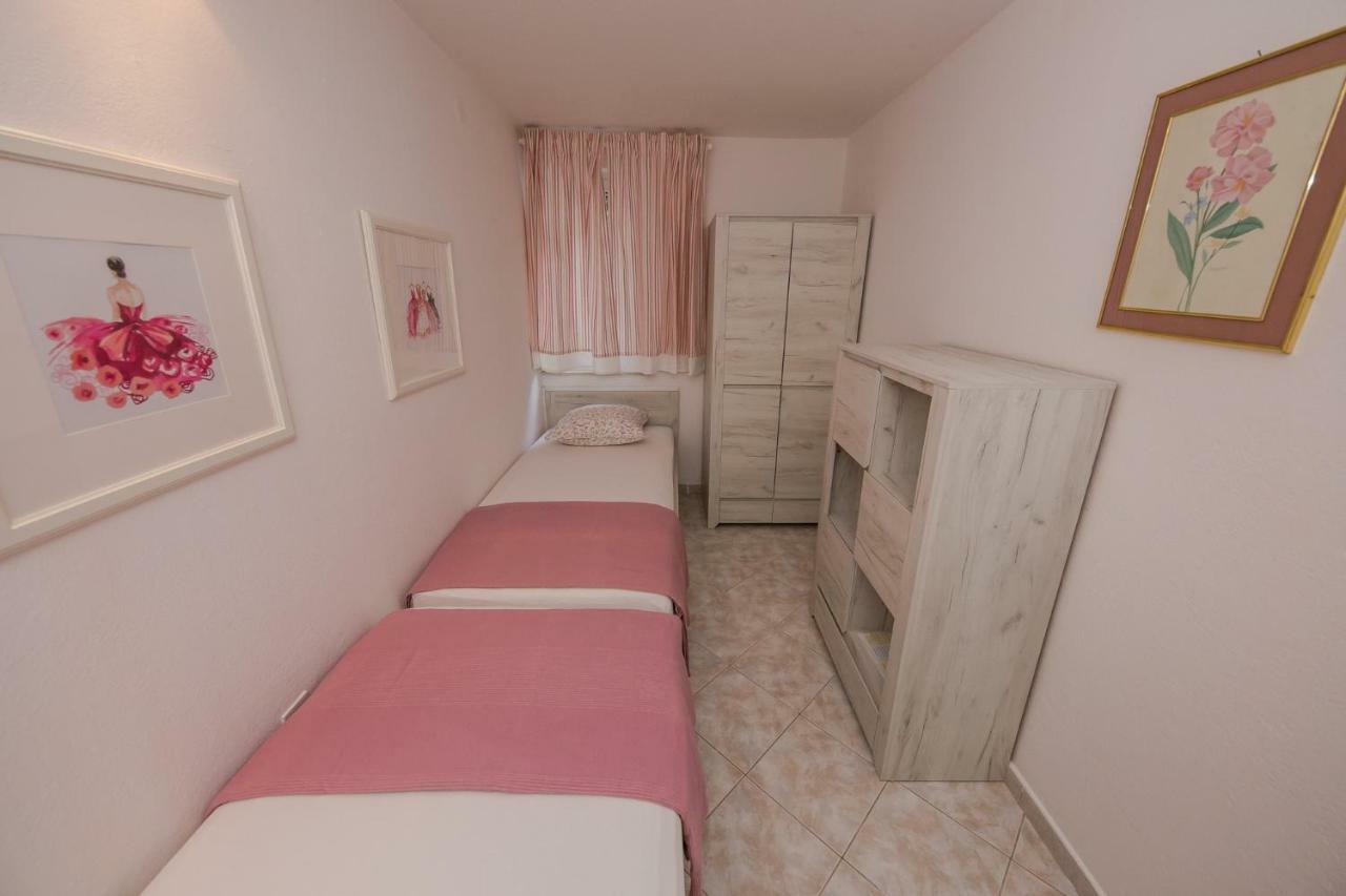 Apartments Mateo 特罗吉尔 外观 照片